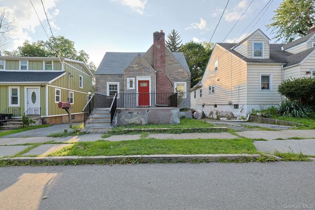33 Fitchett Street, Poughkeepsie, NY 12601