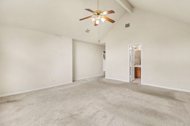 206 Clear Creek Mdws Drive, League City, TX 77573