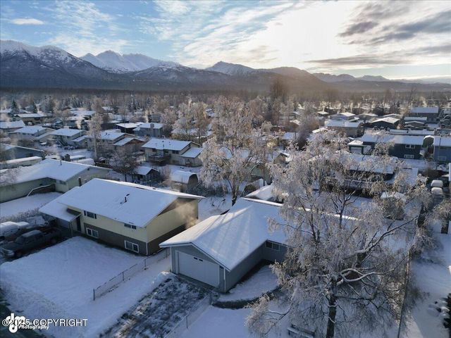 8024 E 3rd Avenue, Anchorage, AK 99504