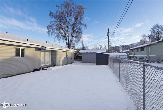8024 E 3rd Avenue, Anchorage, AK 99504