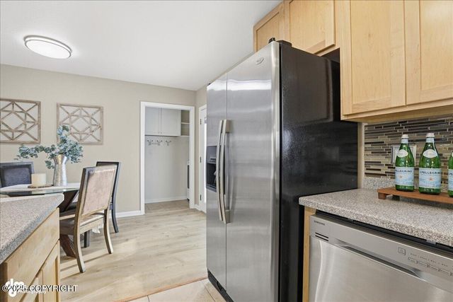 8024 E 3rd Avenue, Anchorage, AK 99504