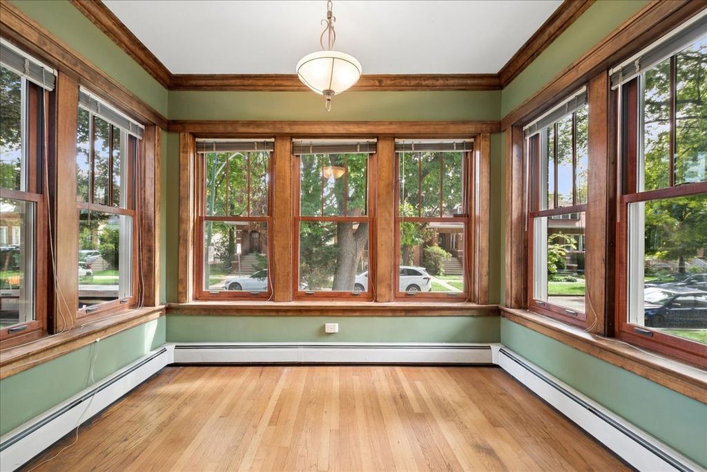 5812 N Fairfield Avenue, Chicago, IL 60659 — photo 3