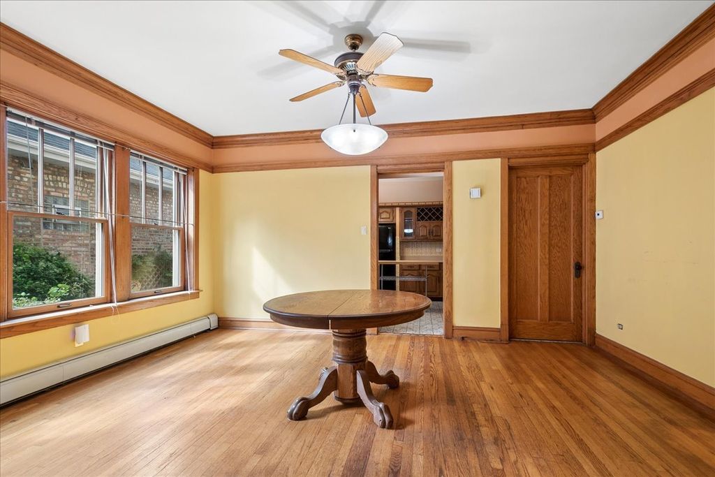 5812 N Fairfield Avenue, Chicago, IL 60659 — photo 5
