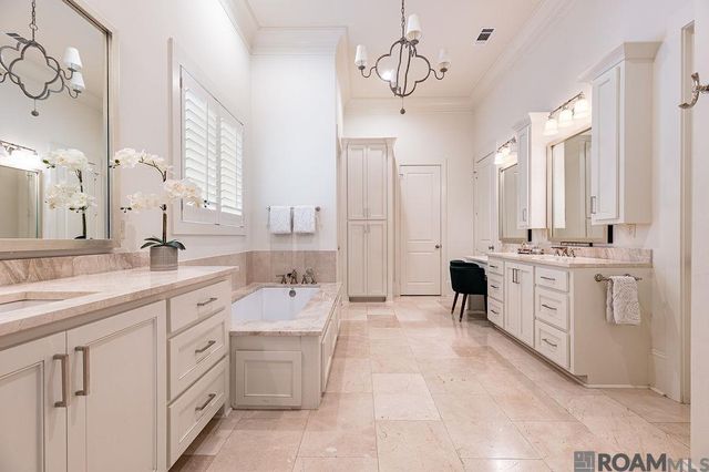 11744 Petit Pierre Ave, Baton Rouge, LA 70810