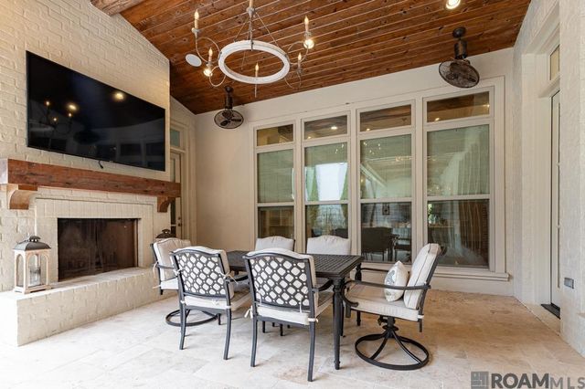 11744 Petit Pierre Ave, Baton Rouge, LA 70810