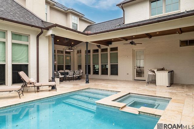 11744 Petit Pierre Ave, Baton Rouge, LA 70810