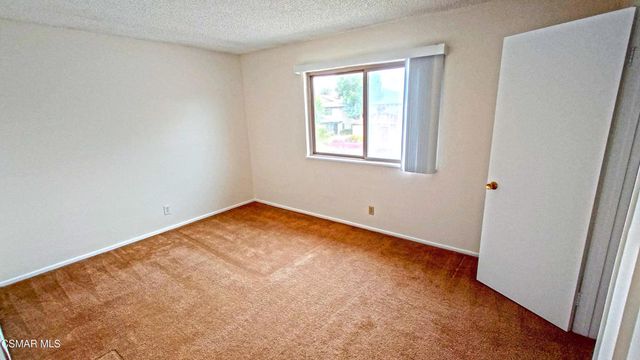 2026 Calle La Sombra 2, Simi Valley, CA 93063