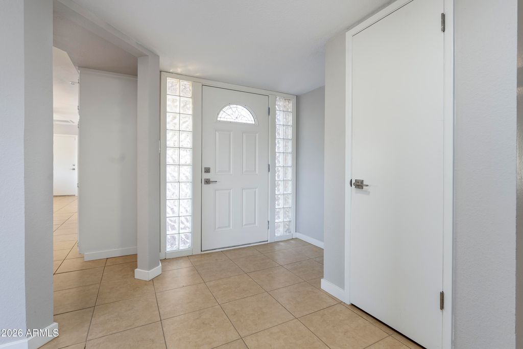 2243 E KAREN Drive, Phoenix, AZ 85022 — photo 4
