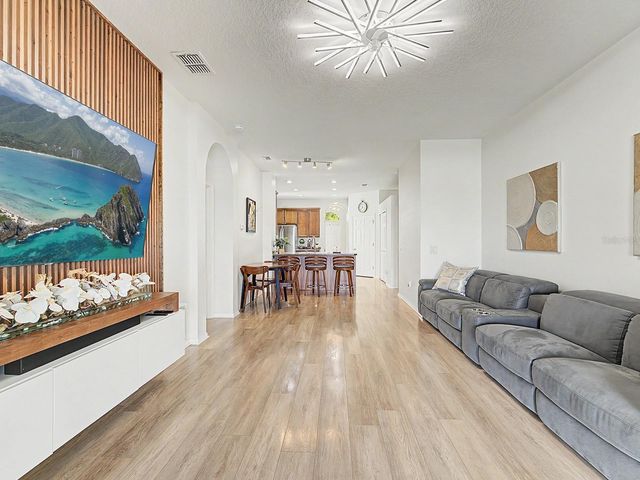 10905 ANCIENT FUTURES DRIVE, Tampa, FL 33647