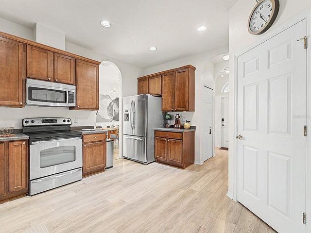 10905 ANCIENT FUTURES DRIVE, Tampa, FL 33647