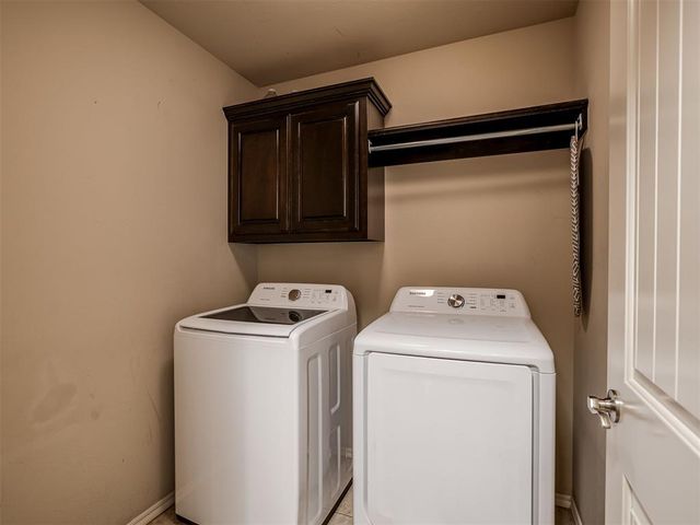 4913 SW 121st Place, Oklahoma City, OK 73173