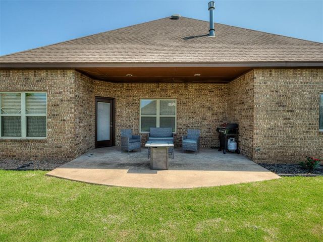 4913 SW 121st Place, Oklahoma City, OK 73173