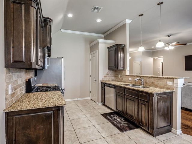 4913 SW 121st Place, Oklahoma City, OK 73173