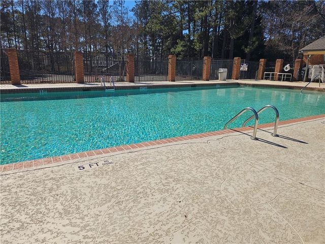 310 Brittany Court, Duluth, GA 30096