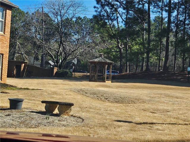 310 Brittany Court, Duluth, GA 30096