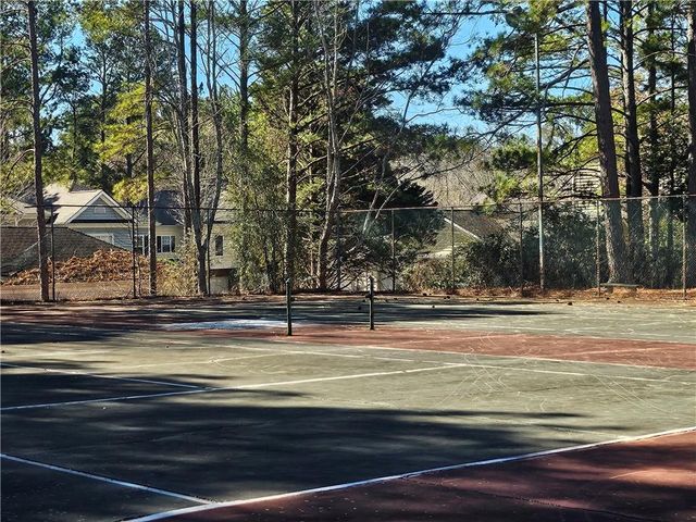 310 Brittany Court, Duluth, GA 30096