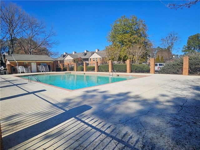 310 Brittany Court, Duluth, GA 30096