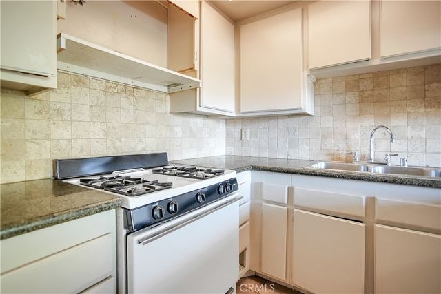 2321 Gonzaga Lane, Riverside, CA 92507