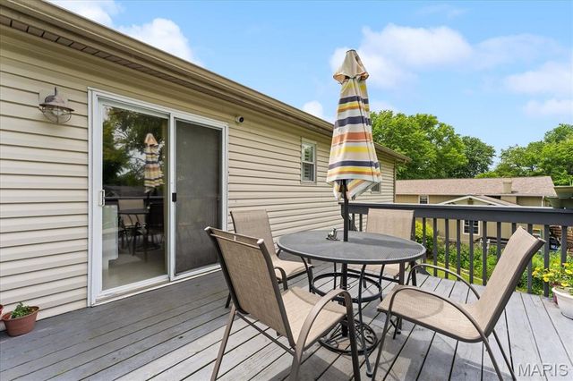 409 Chapel Drive, Collinsville, IL 62234