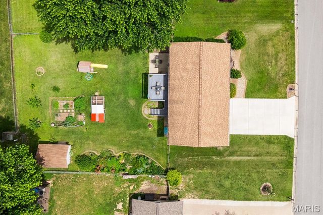 409 Chapel Drive, Collinsville, IL 62234