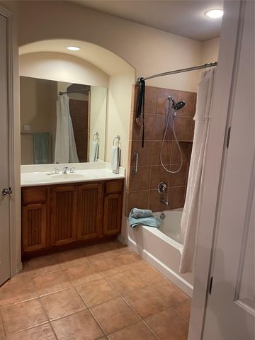 8917 Old Lampasas TRL 12, Austin, TX 78750