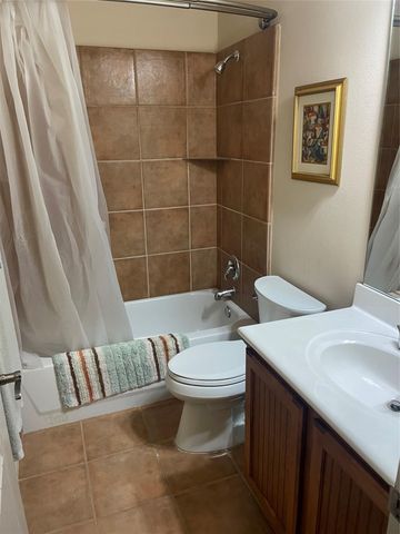 8917 Old Lampasas TRL 12, Austin, TX 78750