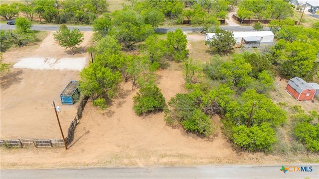 296 Seneca Drive, Burnet, TX 78611
