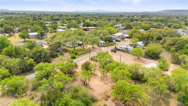 296 Seneca Drive, Burnet, TX 78611