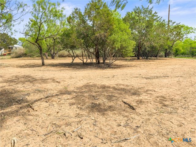 296 Seneca Drive, Burnet, TX 78611