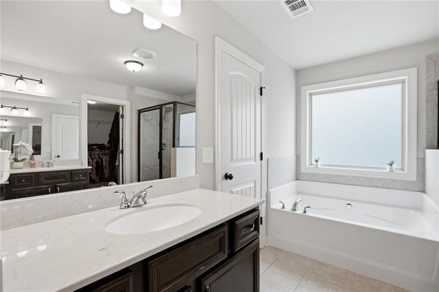 1801 Sycamore Drive, Loganville, GA 30052