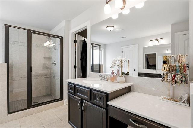 1801 Sycamore Drive, Loganville, GA 30052
