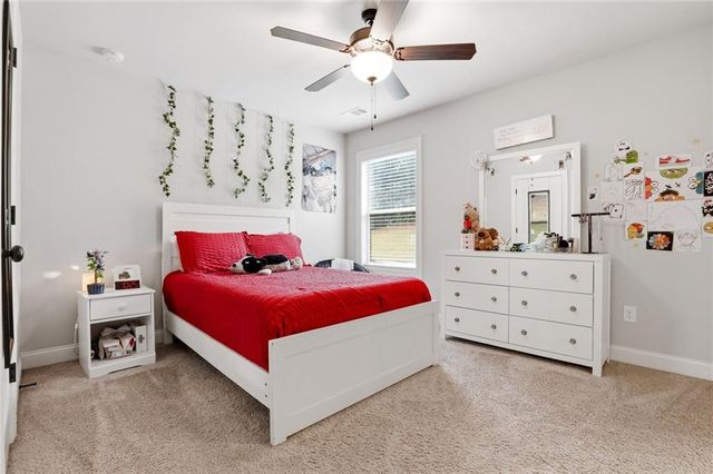 1801 Sycamore Drive, Loganville, GA 30052