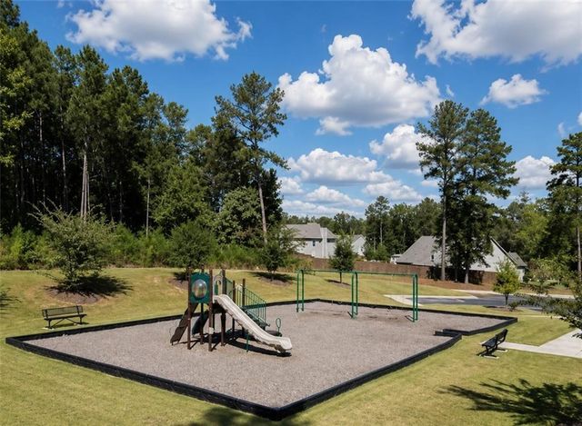 1801 Sycamore Drive, Loganville, GA 30052