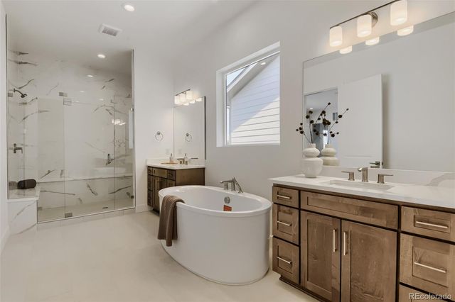 634 Leafy Aster Lane, Castle Rock, CO 80104