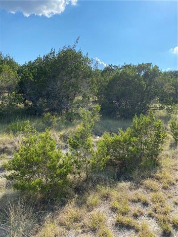 8711 Tepee CV, Lago Vista, TX 78645