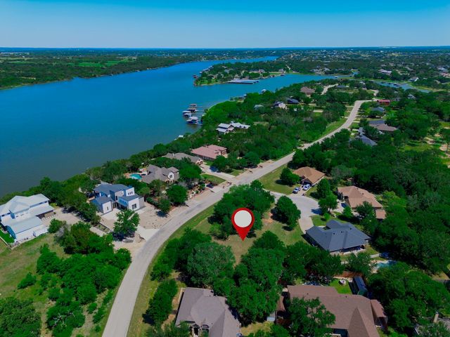 1701 Flagstone Court, Granbury, TX 76049