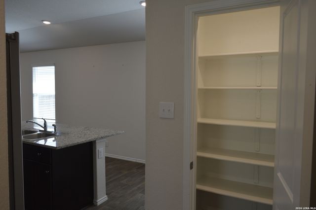 4340 Lake Ritter, St Hedwig, TX 78152