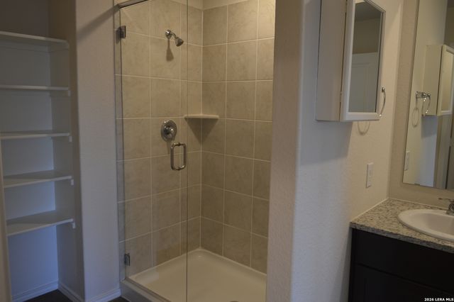 4340 Lake Ritter, St Hedwig, TX 78152