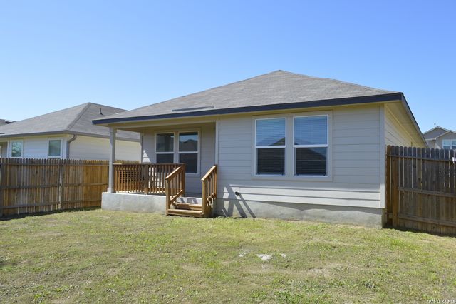 4340 Lake Ritter, St Hedwig, TX 78152