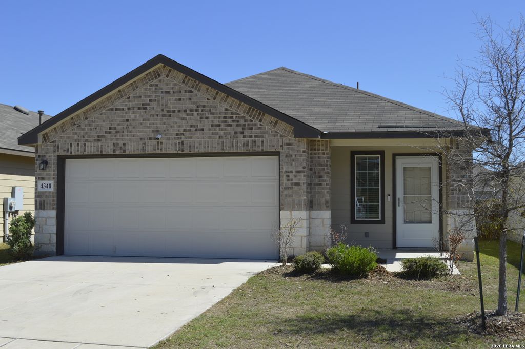 4340 Lake Ritter, St Hedwig, TX 78152