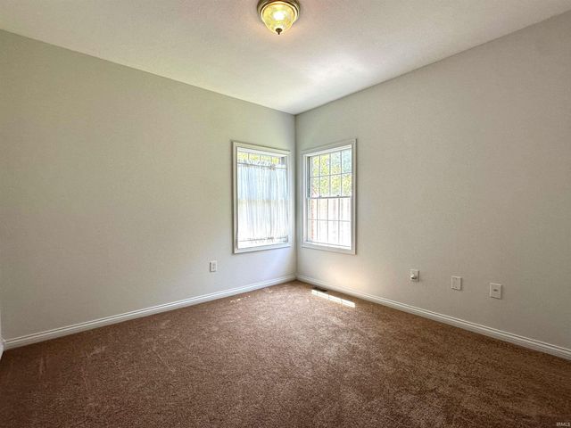 3802 E Regents Circle, Bloomington, IN 47401