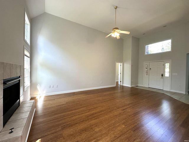 3802 E Regents Circle, Bloomington, IN 47401