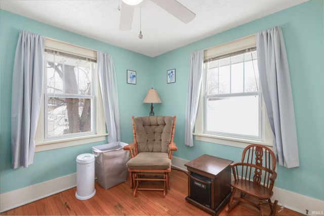 822 E Irvington Avenue, South Bend, IN 46614