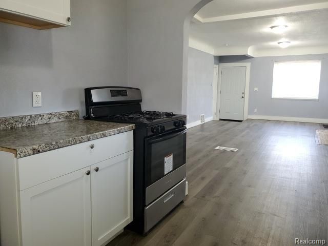 3839 Doris Street, Detroit, MI 48238