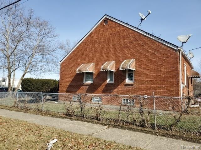 3839 Doris Street, Detroit, MI 48238