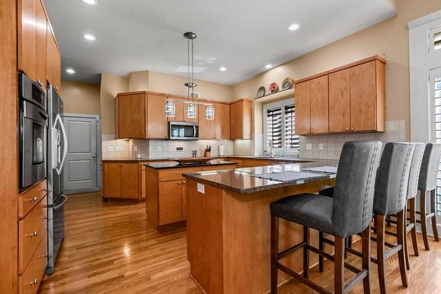 7818 N Mattox Avenue, Kansas City, MO 64151