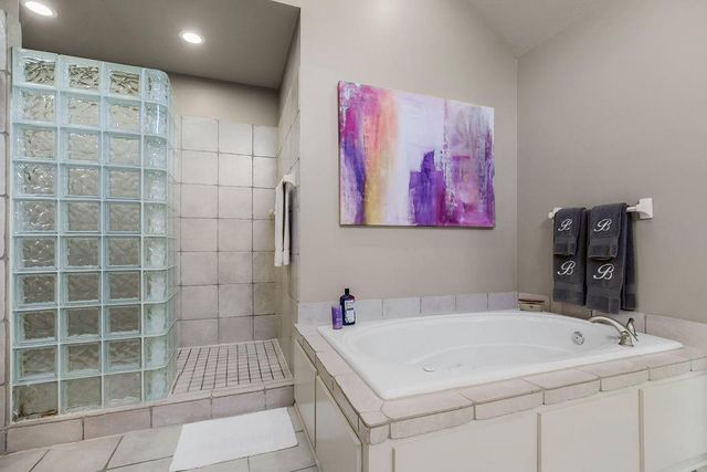 7818 N Mattox Avenue, Kansas City, MO 64151