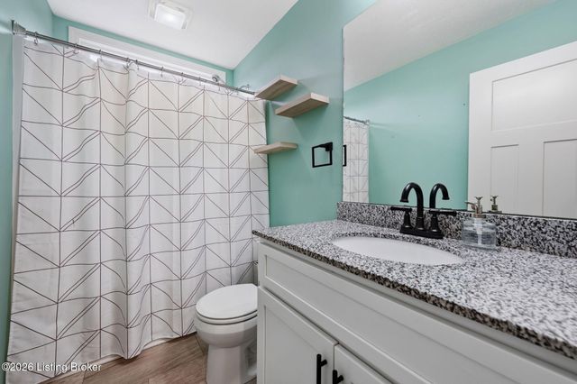 1054 Saint John Church Rd, Elizabethtown, KY 42701