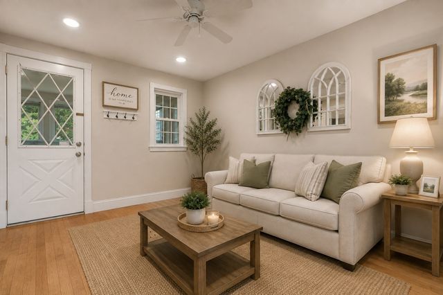 26 Millbury Ave, Millbury, MA 01527