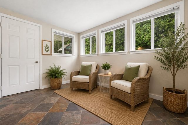 26 Millbury Ave, Millbury, MA 01527